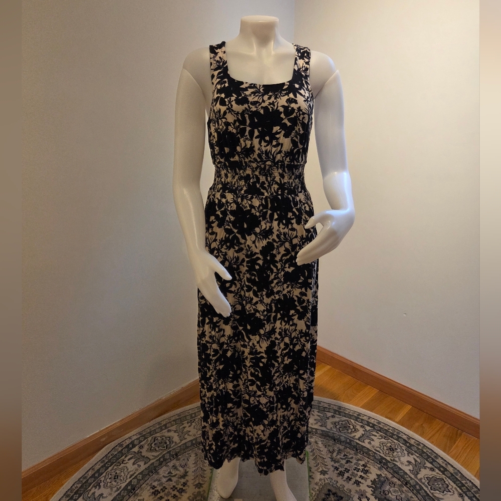 INC International Concepts Black and Cream Floral Tank Petite Maxi Dress